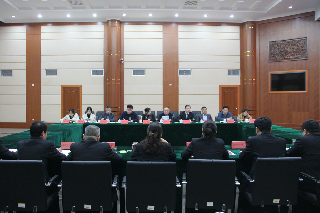 20241212潔晶集團總裁林成彬應邀參加日照市中級人民法院特邀監(jiān)督員座談會2 20241212潔晶集團總裁林成彬應邀參加日照市中級人民法院特邀監(jiān)督員座談會2